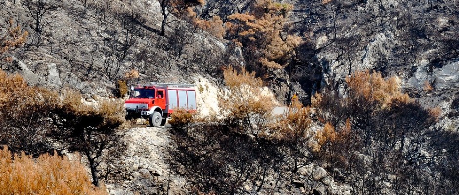 fire-ge5202cb56_1280